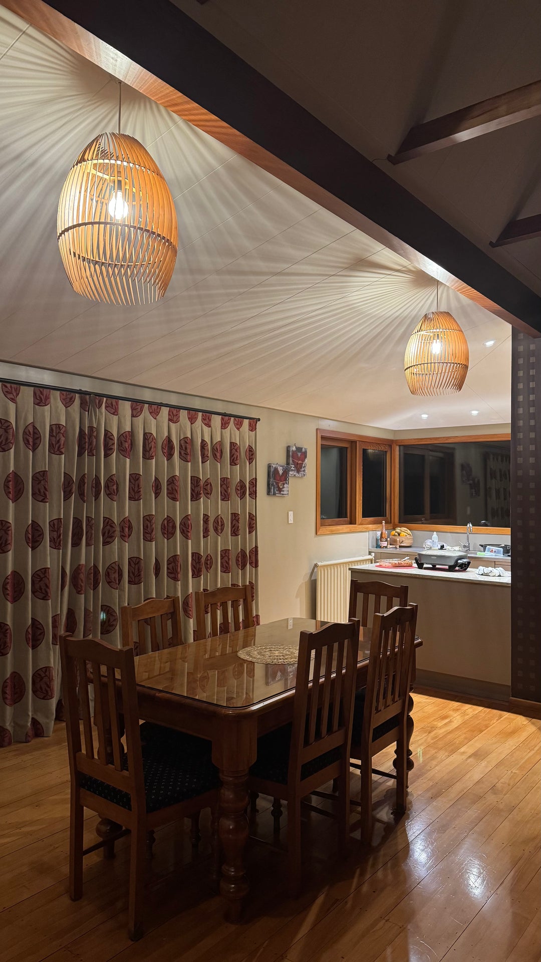 Tussock Lightshade